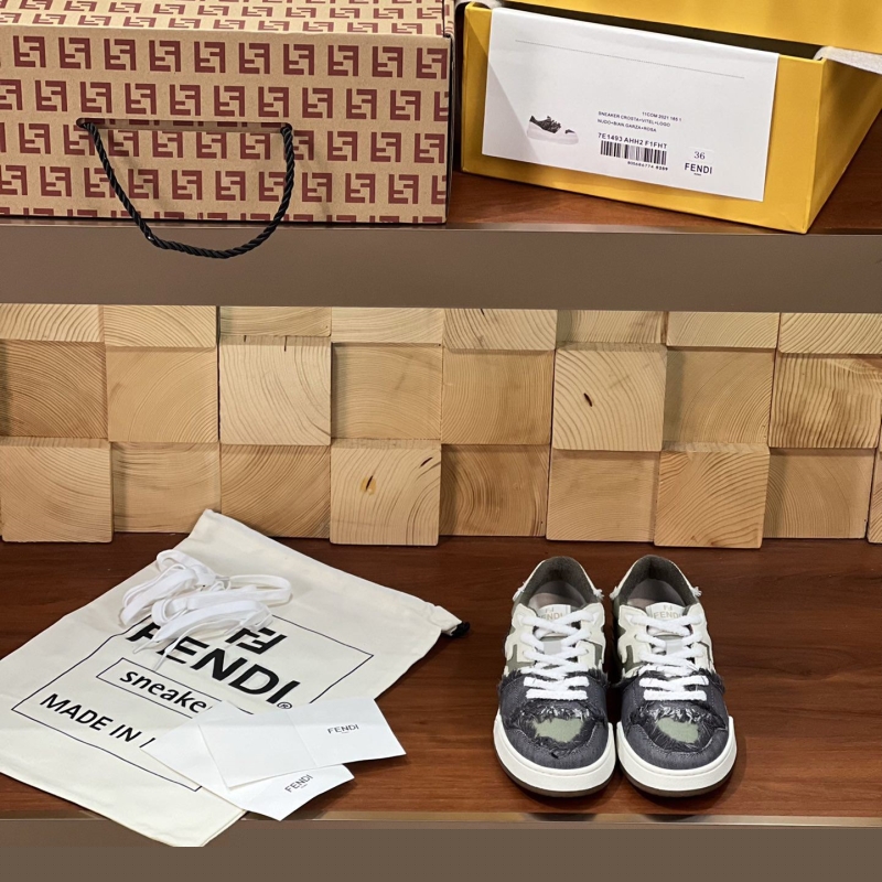 F**di casual shoes